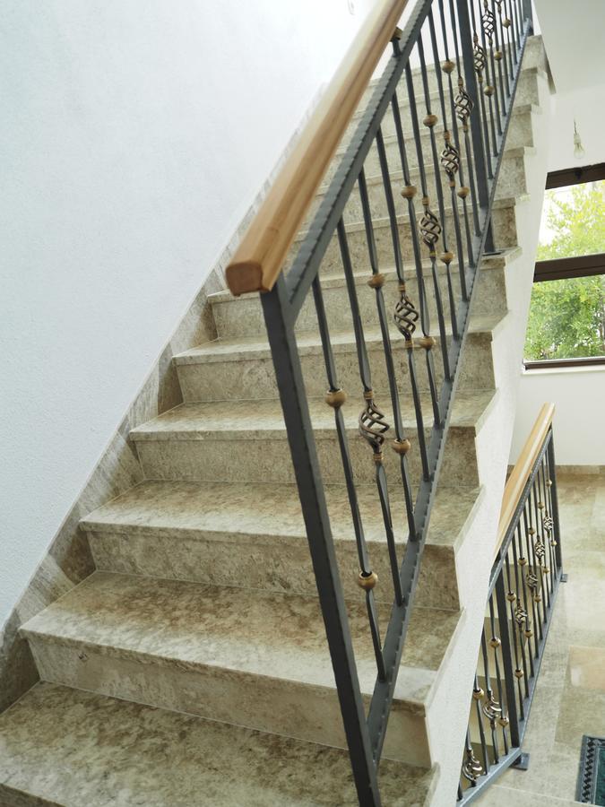 Apartment Ivan-Experience 3 Bedrooms Ljubuški Kültér fotó